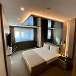 Triada Karakoey