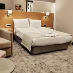 Triada Karakoey Istanbul