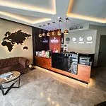 Hotell Triada Karakoey 3*