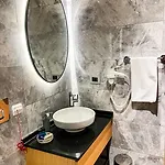 Hotell Triada Karakoey 3*