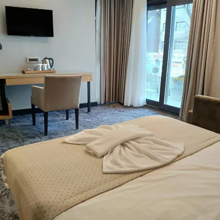Triada Karakoey Hotel 3*