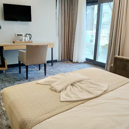 Triada Karakoey Hotel 4*