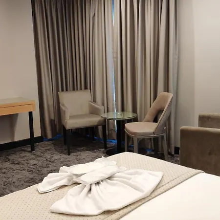 Triada Karakoey 3*
