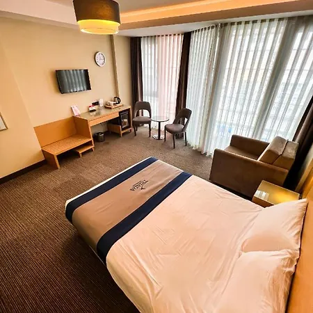 Triada Karakoey Istanbul