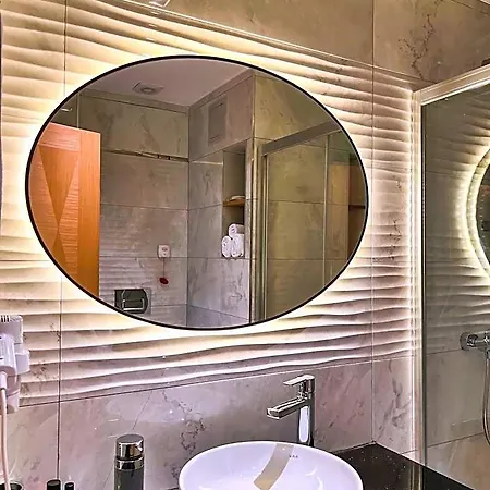 Triada Karakoey 3*