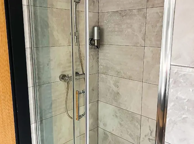 Triada Karakoey Istambul