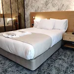 Triada Karakoey ホテル