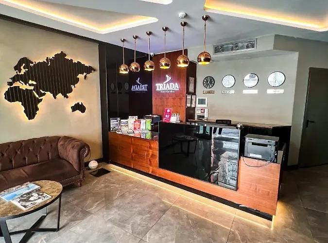 酒店 Triada Karakoey 3*