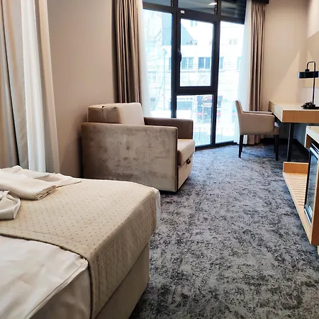 Triada Karakoey Отель 3*