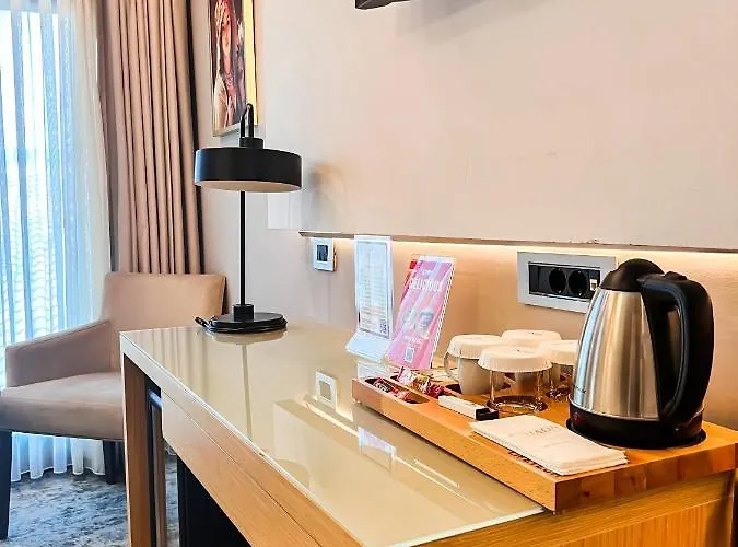 Hotel Triada Karakoey